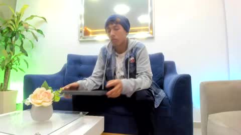 Snapshot of zane_belville chatting on 1, 5, 2026 Zane Belville online show from 1, 5, 2026