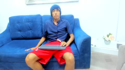Snapshot of zane_belville chatting on 11, 5, 2026 Zane Belville online show from 11, 5, 2026