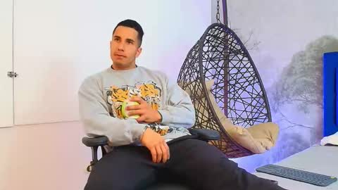 zanemaverick online show from 5, 11, 2025