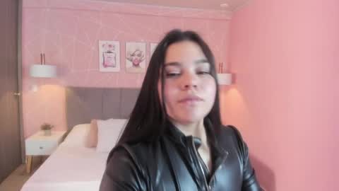 Snapshot of zara__sweet chatting on 1, 4, 2026 Zara Sweet online show from 1, 4, 2026
