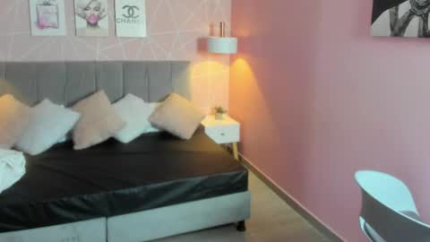 Snapshot of zara__sweet chatting on 14, 4, 2026 Zara Sweet online show from 14, 4, 2026