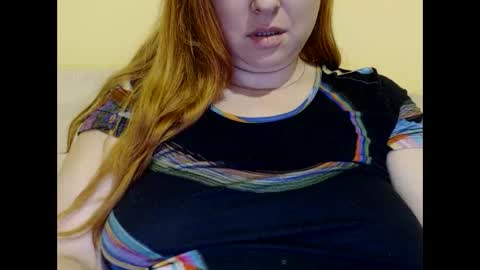 Snapshot of zara_red chatting on 31, 1, 2025 Kate. if im not here im here foxy red333 online show from 31, 1, 2025