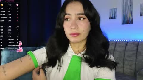 Snapshot of zaradames_ chatting on 27, 10, 2025 zaradames_ online show from 27, 10, 2025