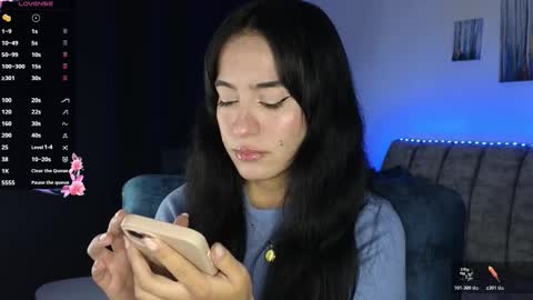 Snapshot of zaradames_ chatting on 24, 11, 2025 zaradames_ online show from 24, 11, 2025