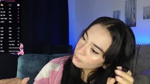 Snapshot of zaradames_ chatting on 26, 11, 2025 zaradames_ online show from 26, 11, 2025