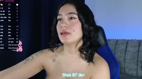 Snapshot of zaradames_ chatting on 7, 7, 2026 zaradames_ online show from 7, 7, 2026