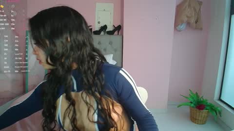 Zarah  online show from 11, 1, 2025