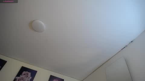 Snapshot of zarahbennet chatting on 27, 3, 2026 Zarah online show from 27, 3, 2026