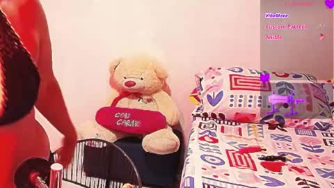 Snapshot of zaraluxx chatting on 7, 7, 2026 zaraluxx online show from 7, 7, 2026