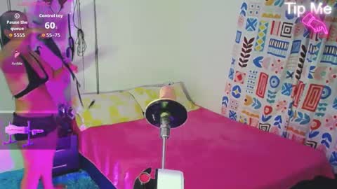 Snapshot of zaraluxx chatting on 29, 7, 2026 zaraluxx online show from 29, 7, 2026