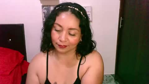 Snapshot of zaray_45bella chatting on 23, 11, 2025 zaray online show from 23, 11, 2025