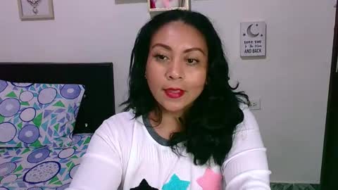 Snapshot of zaray_45bella chatting on 1, 12, 2025 zaray online show from 1, 12, 2025