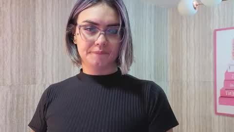 Snapshot of zarcasutra_t chatting on 9, 5, 2026 Isabella online show from 9, 5, 2026