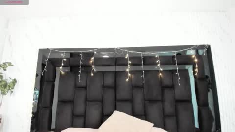 Zarina Waynne online show from 15, 3, 2026