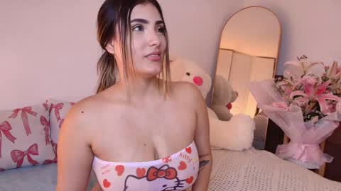 Snapshot of zarirosse chatting on 20, 4, 2026 zarirosse online show from 20, 4, 2026