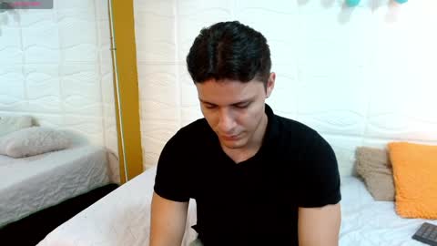Snapshot of zayn_clausen chatting on 16, 4, 2026 zayn_clausen online show from 16, 4, 2026