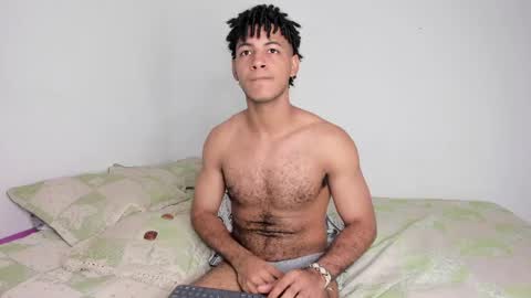 Snapshot of zayn_moreno chatting on 25, 4, 2026 zayn 3 online show from 25, 4, 2026