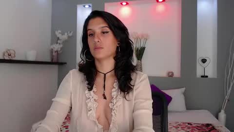 Karolyne online show from 20, 2, 2025