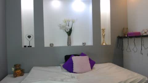 Snapshot of zean_lee chatting on 24, 3, 2026 Karolyne online show from 24, 3, 2026