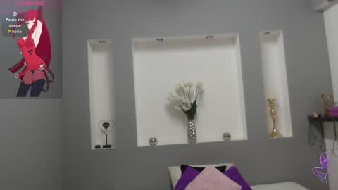 Snapshot of zean_lee chatting on 31, 3, 2026 Karolyne online show from 31, 3, 2026