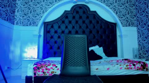 Snapshot of zean_lee chatting on 9, 4, 2026 Karolyne online show from 9, 4, 2026