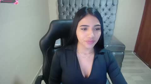 Snapshot of zedin02_a chatting on 5, 3, 2026 Zedin online show from 5, 3, 2026