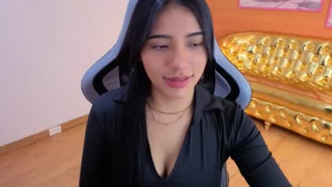 Snapshot of zedin02_a chatting on 31, 3, 2026 Zedin online show from 31, 3, 2026