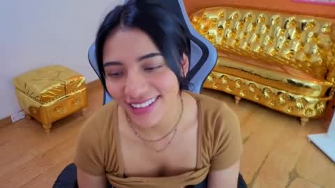 Snapshot of zedin02_a chatting on 1, 4, 2026 Zedin online show from 1, 4, 2026