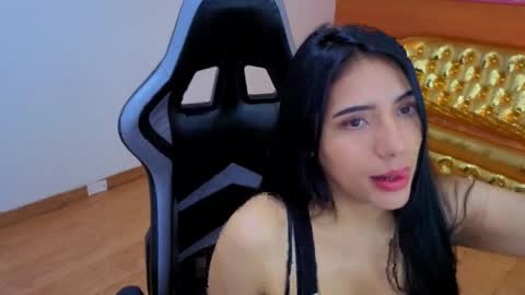 Snapshot of zedin02_a chatting on 6, 4, 2026 Zedin online show from 6, 4, 2026