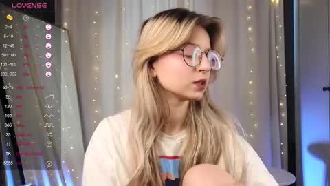 Snapshot of zegoi chatting on 22, 2, 2026 Avi online show from 22, 2, 2026