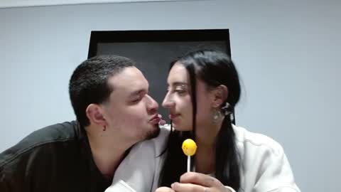 Zelda And Kuro online show from 16, 11, 2025