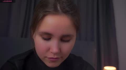 Snapshot of zeldaes chatting on 7, 1, 2026 Emilia online show from 7, 1, 2026