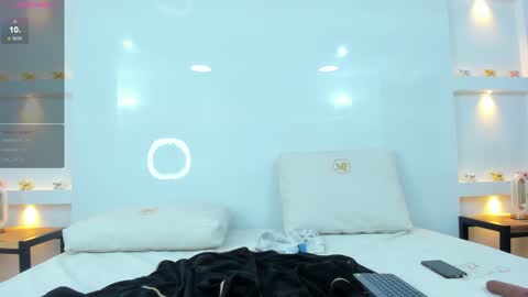 Zenda Evans online show from 29, 1, 2025