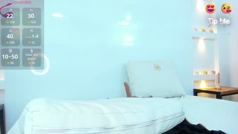 Zenda Evans online show from 29, 1, 2025