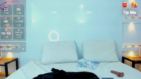 Zenda Evans online show from 31, 1, 2025