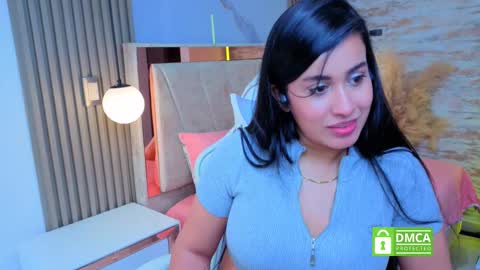 Snapshot of zendaya_cute chatting on 5, 2, 2026 Zendaya online show from 5, 2, 2026