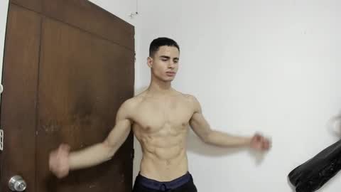 Snapshot of zenhzu chatting on 9, 12, 2024 zenzhu online show from 9, 12, 2024