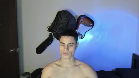 Snapshot of zenhzu chatting on 21, 12, 2024 zenzhu online show from 21, 12, 2024