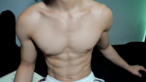 Snapshot of zenhzu chatting on 5, 2, 2026 zenzhu online show from 5, 2, 2026