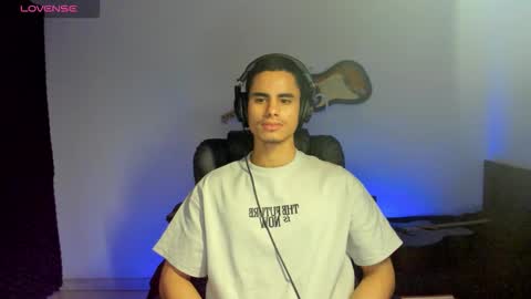 Snapshot of zenhzu chatting on 18, 2, 2026 zenzhu online show from 18, 2, 2026