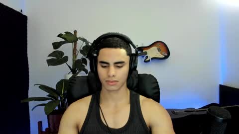 Snapshot of zenhzu chatting on 17, 4, 2026 zenzhu online show from 17, 4, 2026