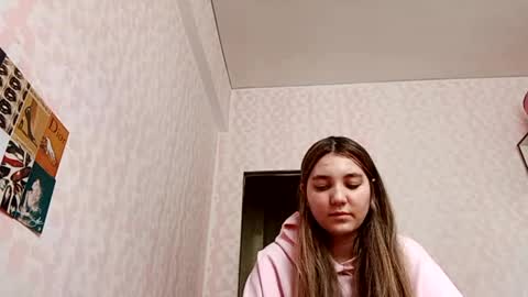 zeniabrossoit online show from 6, 4, 2026