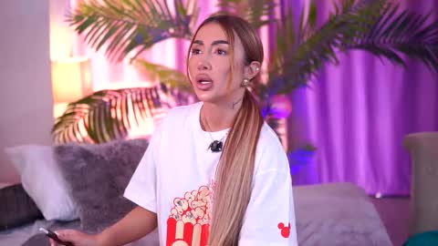 Zenyda online show from 19, 12, 2025