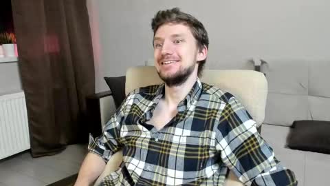 Snapshot of zepanl chatting on 17, 5, 2026 Andrew online show from 17, 5, 2026