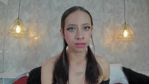 ZEPHYRA ANGELS online show from 18, 9, 2025