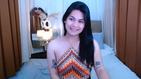 Snapshot of zephyraaaaa chatting on 15, 4, 2026 zephyraaaaa online show from 15, 4, 2026