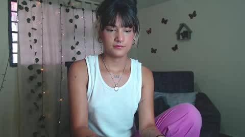 Snapshot of zero__o chatting on 22, 2, 2025 ZERO online show from 22, 2, 2025