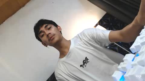 zavier skinny asian online show from 21, 1, 2025