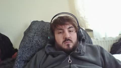 Snapshot of zh1nasah chatting on 27, 3, 2026 zH1NaSaH online show from 27, 3, 2026