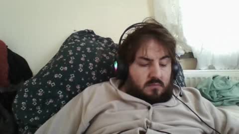 Snapshot of zh1nasah chatting on 5, 4, 2026 zH1NaSaH online show from 5, 4, 2026